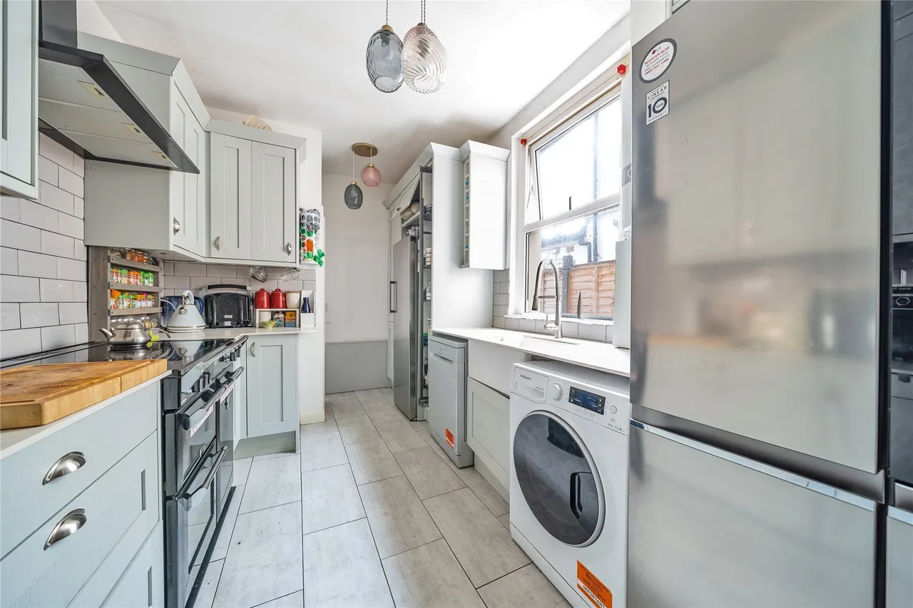 Elliott Road, Bromley, BR2, photo 3