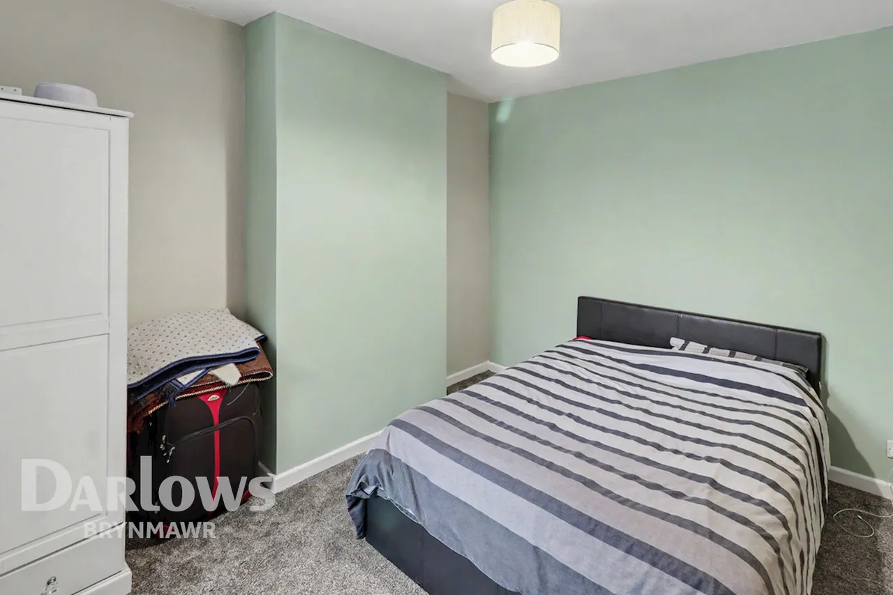 Victoria Street, Abertillery, photo 13