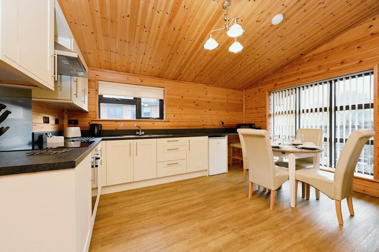 Woodlakes Park, Holme Road Stowbridge, Kings Lynn, Norfolk, PE34, photo 2