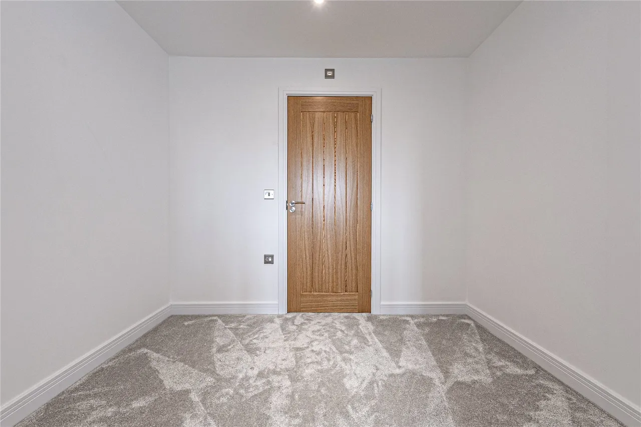 Coronation Avenue, Cuffley, EN6, photo 10