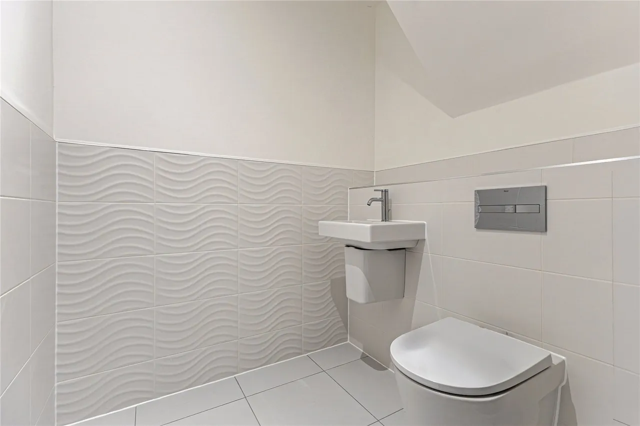 Coronation Avenue, Cuffley, EN6, photo 25