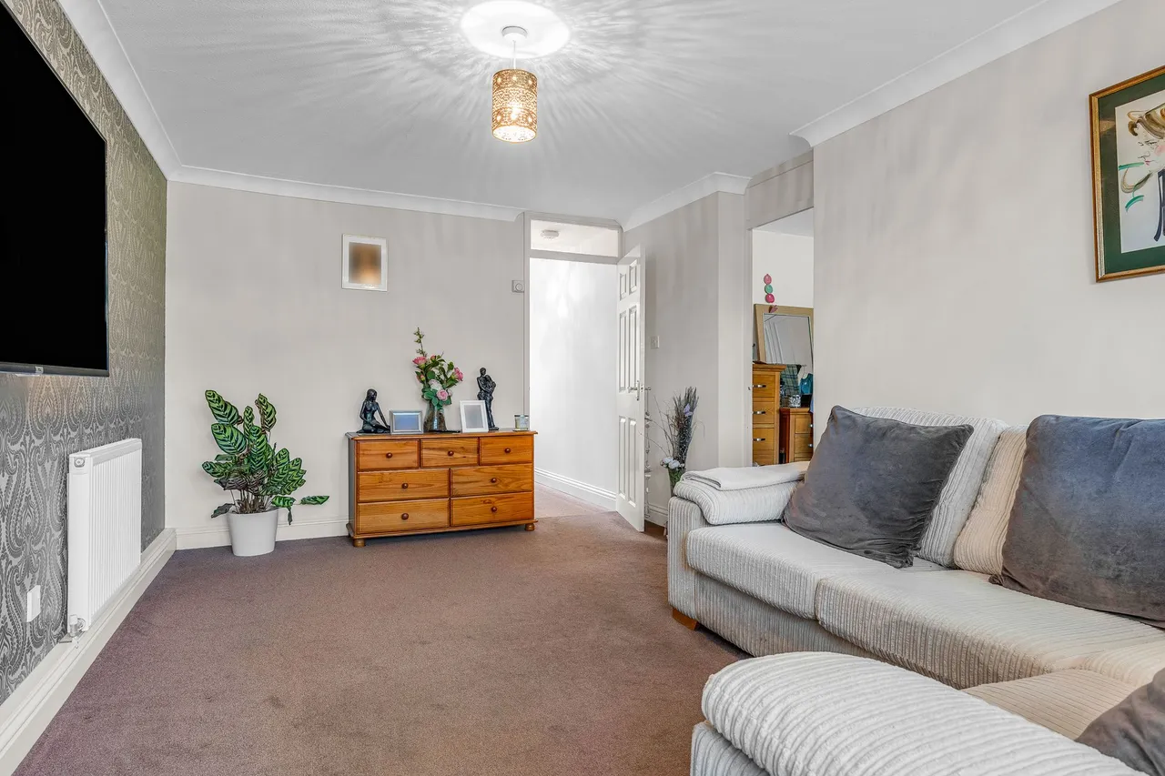 Crib Street, WARE, Ware, SG12 9HG, photo 5