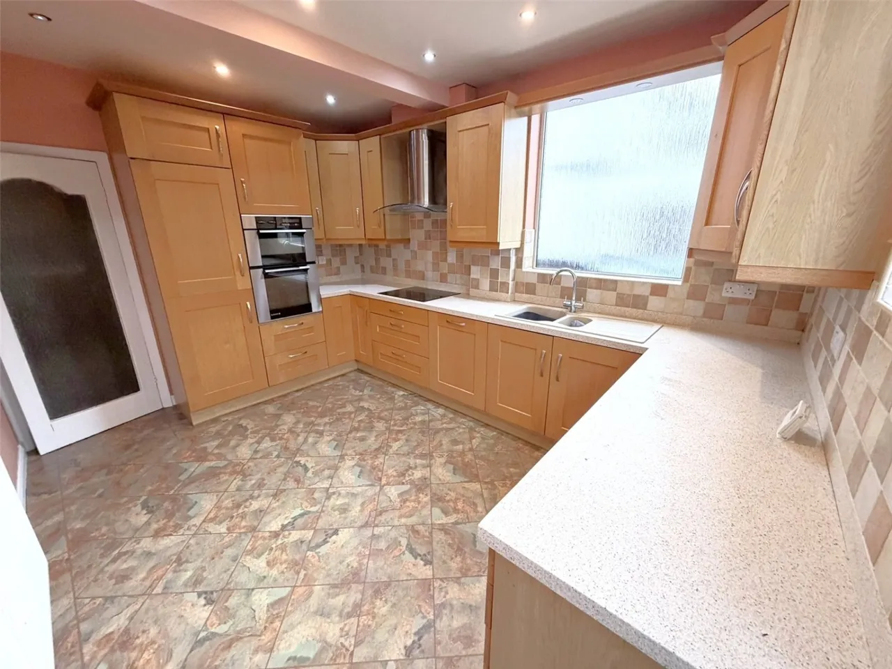 Oakwell Drive, Ilkeston, DE7, photo 9