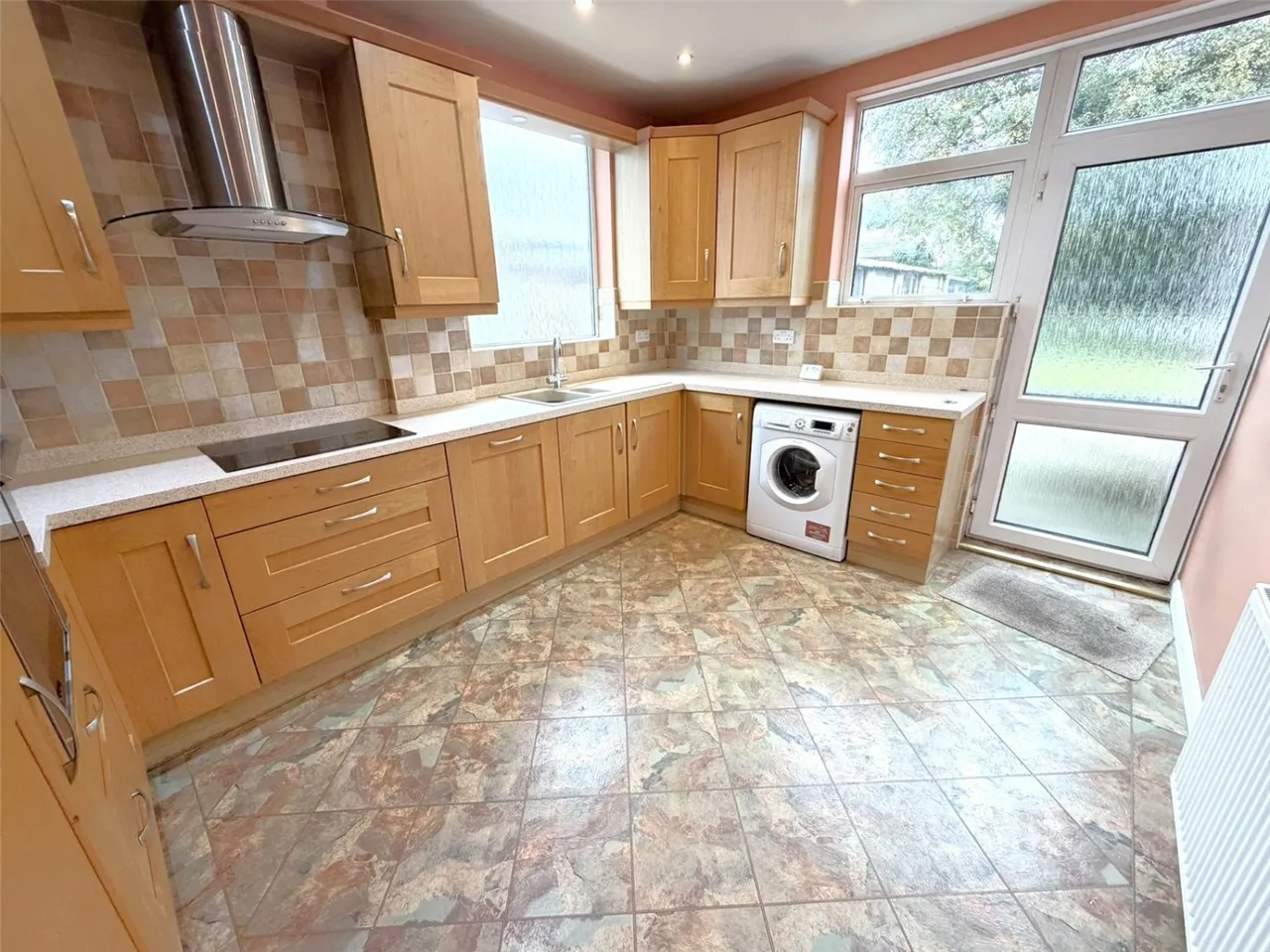 Oakwell Drive, Ilkeston, DE7, photo 8