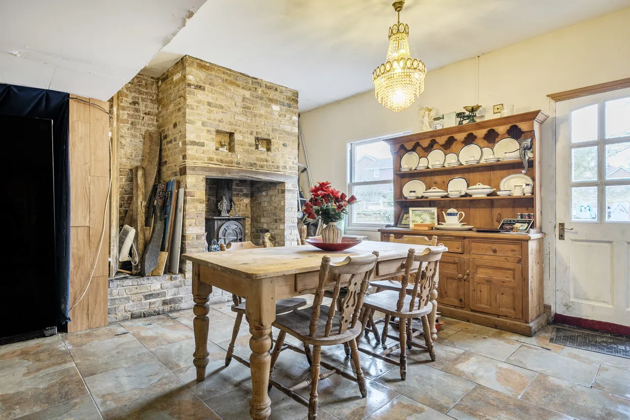 St. Mildreds Road, Minster, photo 9