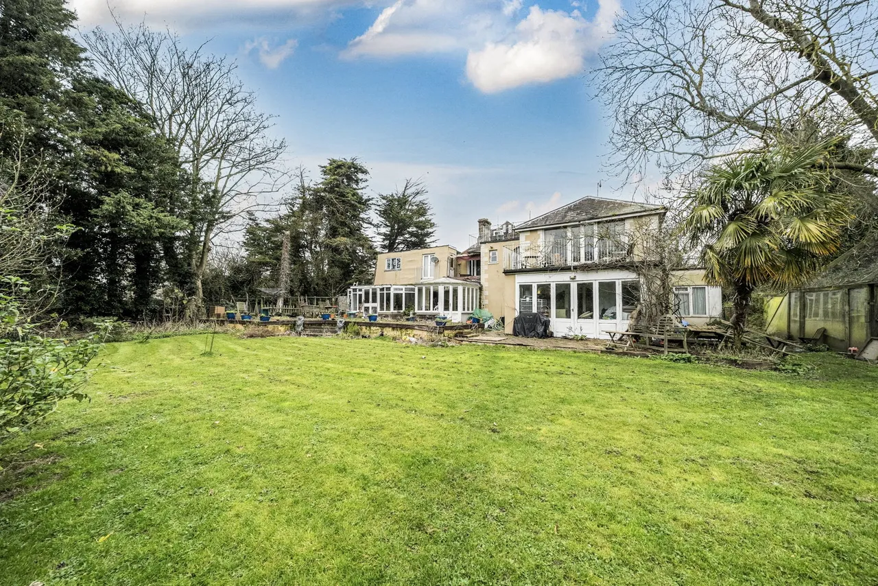 St. Mildreds Road, Minster, photo 2