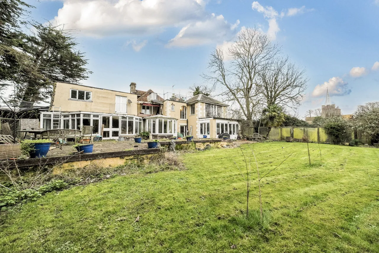 St. Mildreds Road, Minster, photo 16