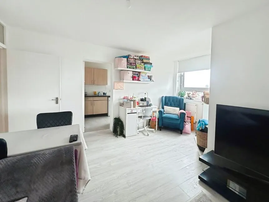 London Road, London, E13, photo 3