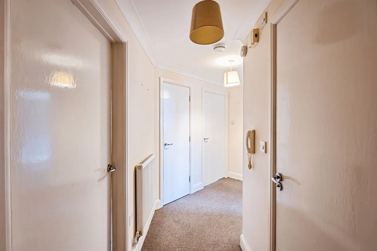Santa Cruz Drive, Eastbourne, photo 7