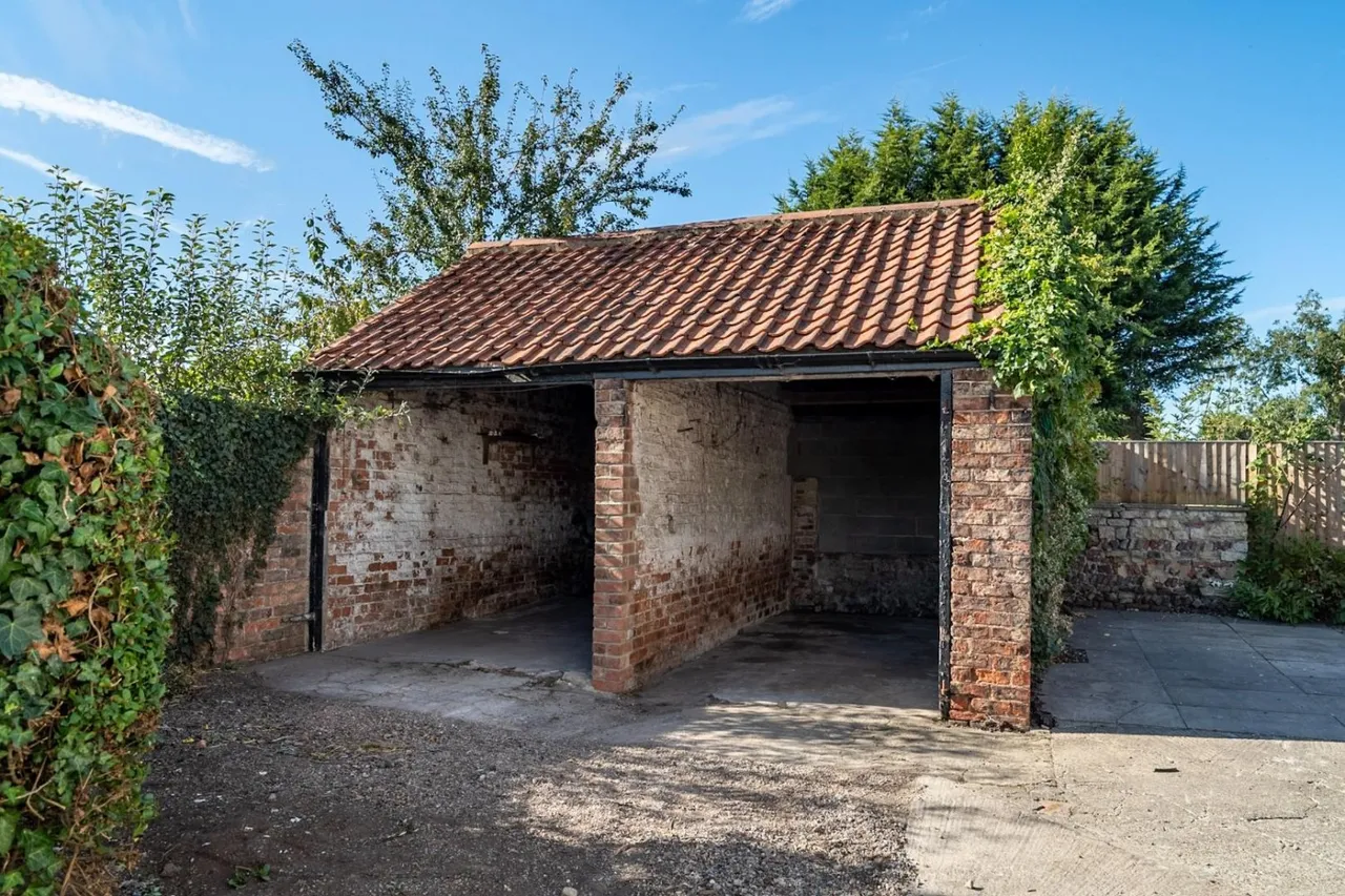 York Road, Long Marston, YO26, photo 31
