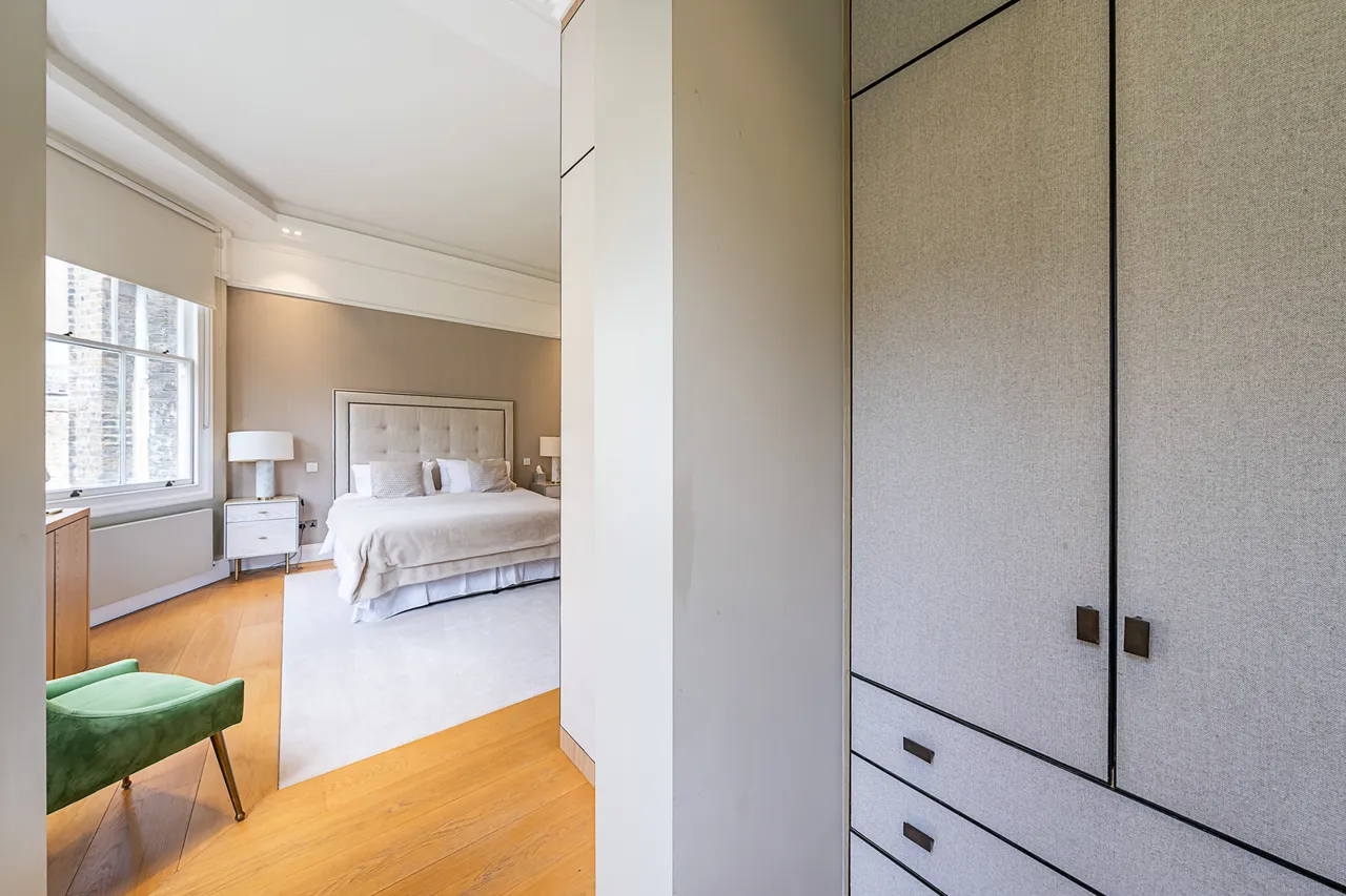 Kensington Court, London, W8, photo 9