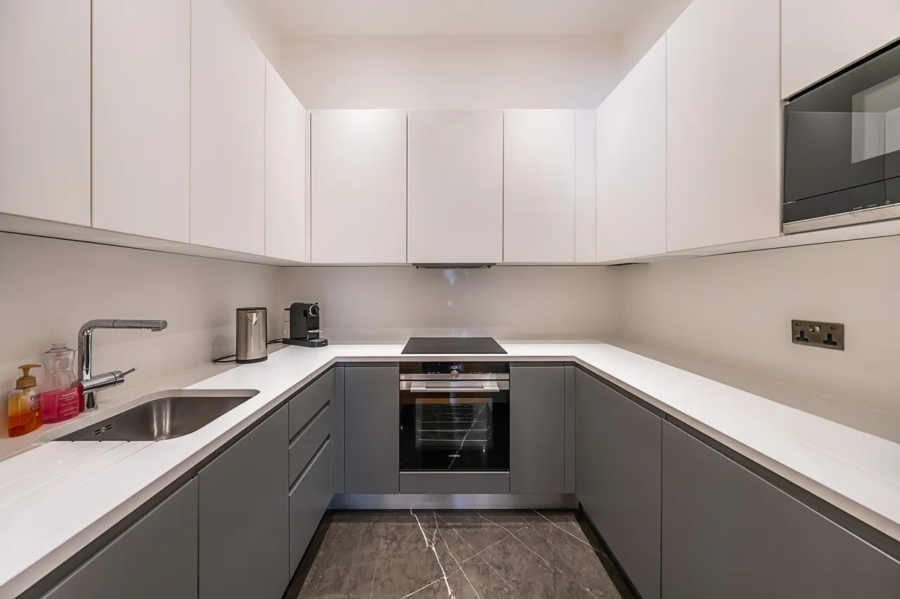 Kensington Court, London, W8, photo 5