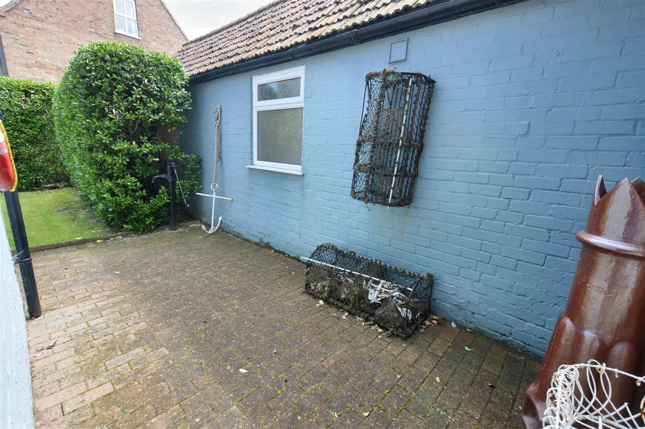 Augusta Street, Sheringham, NR26, photo 16