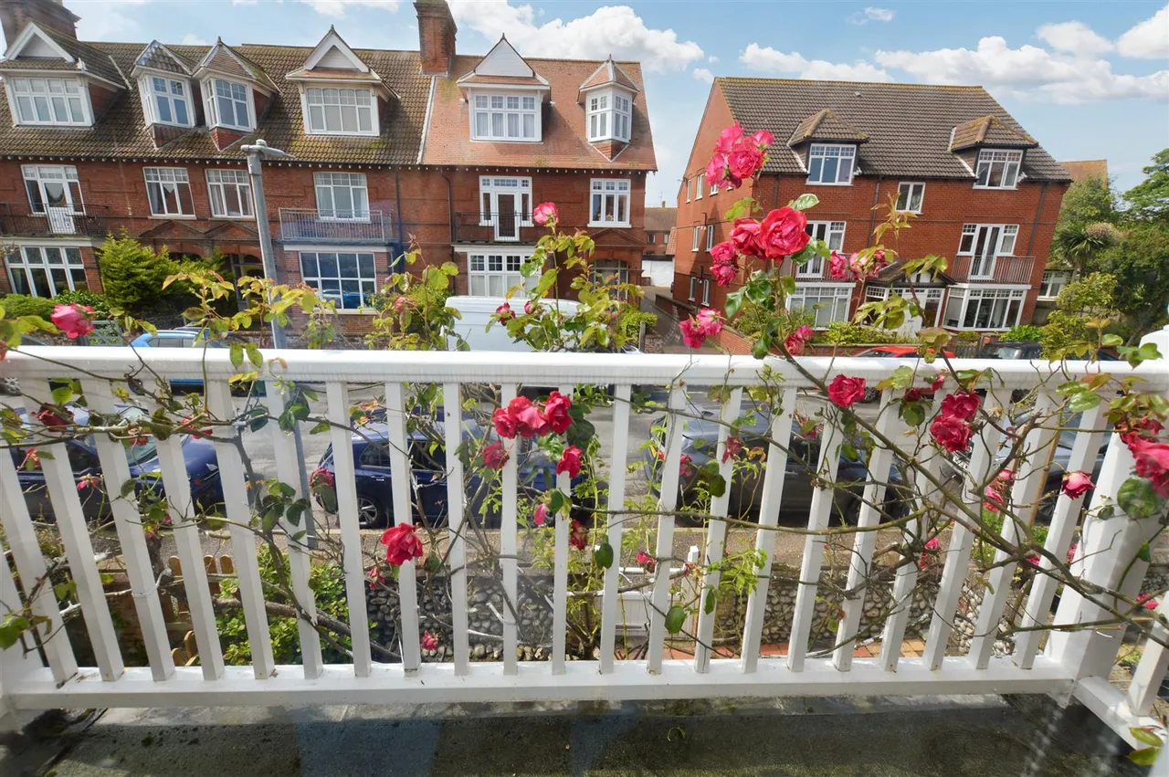 Augusta Street, Sheringham, NR26, photo 11