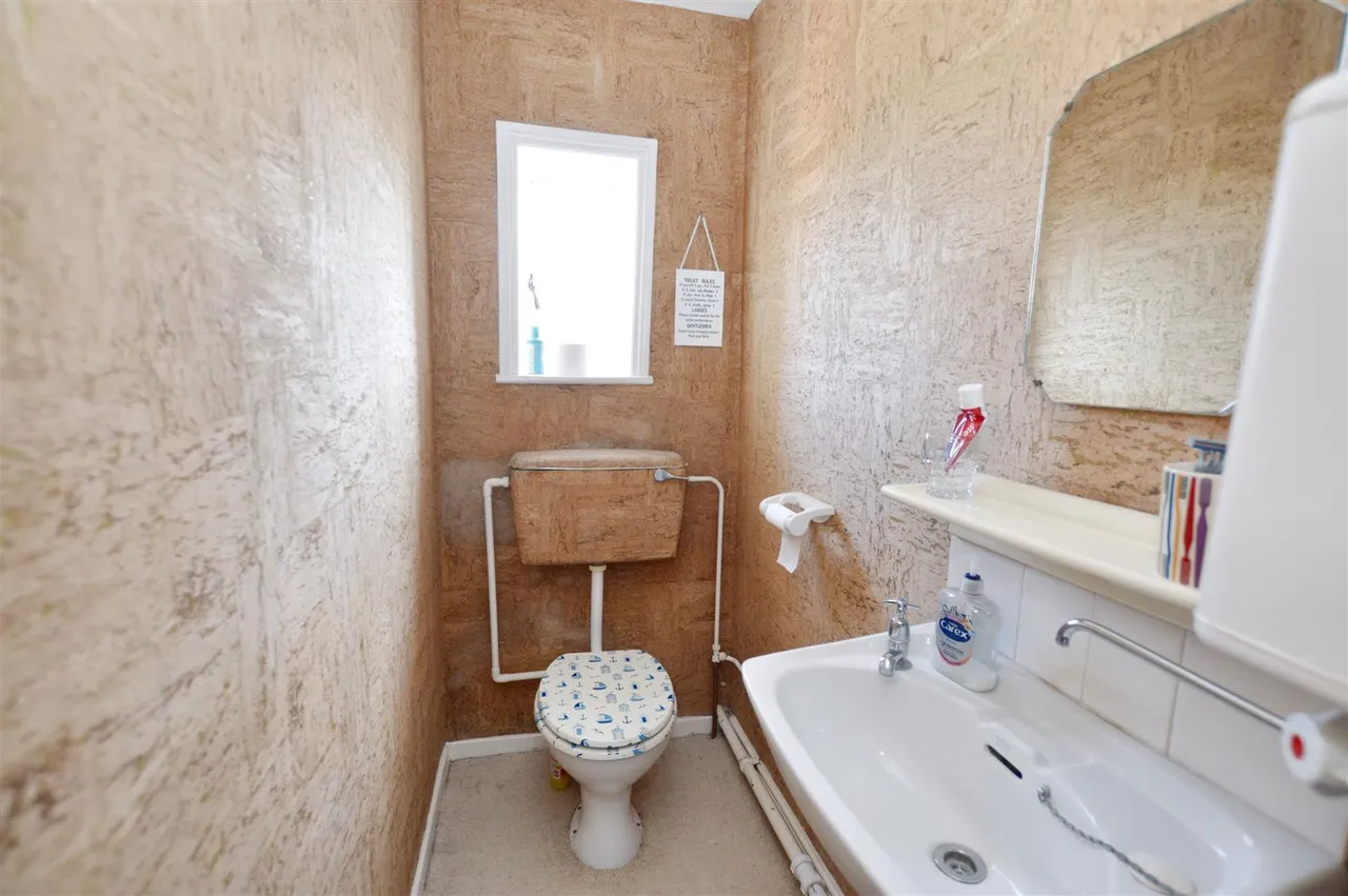 Augusta Street, Sheringham, NR26, photo 14