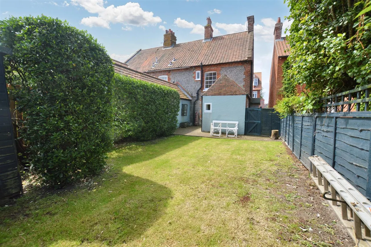Augusta Street, Sheringham, NR26, photo 18