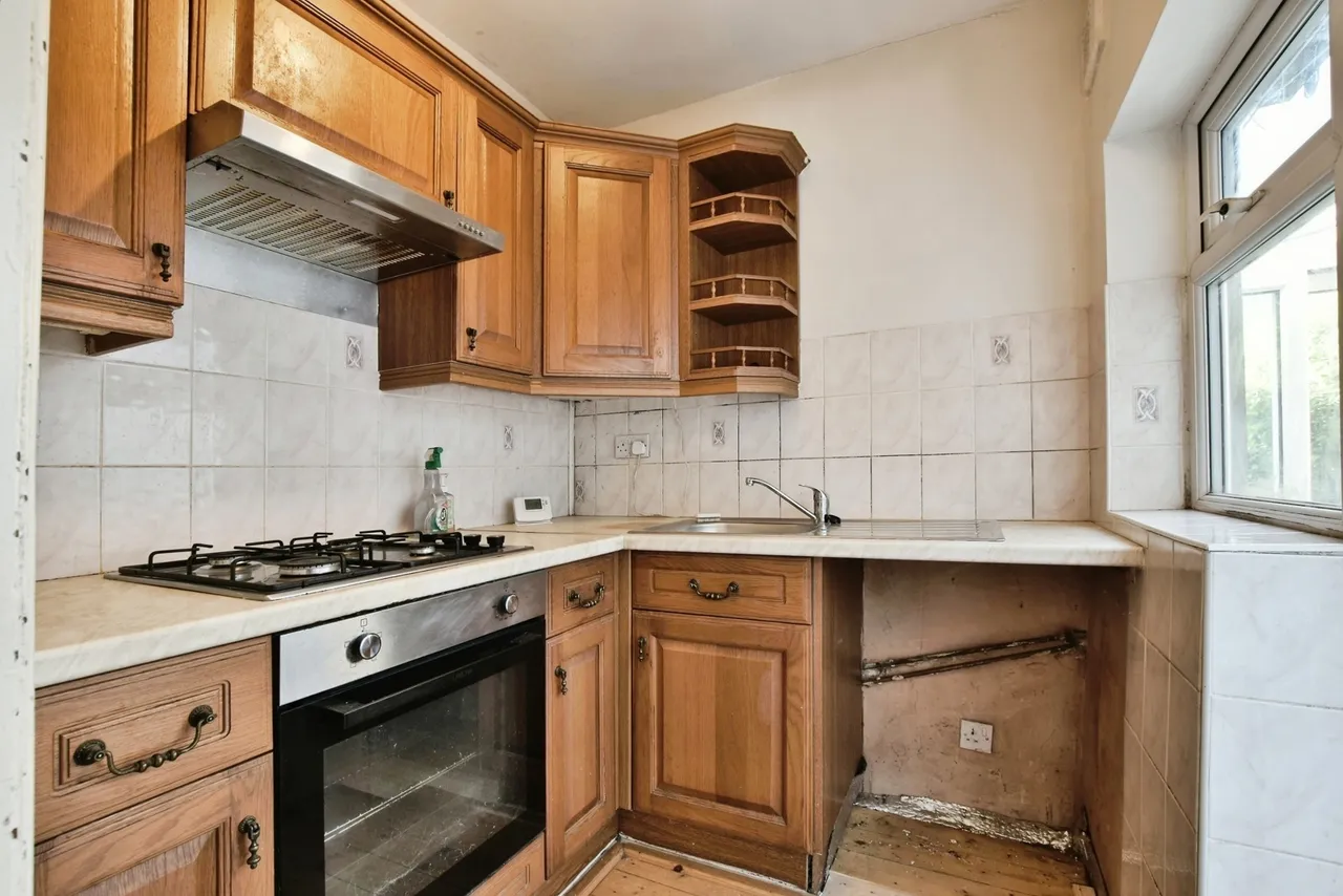 Beaconsfield Road, Altrincham, WA14, photo 4