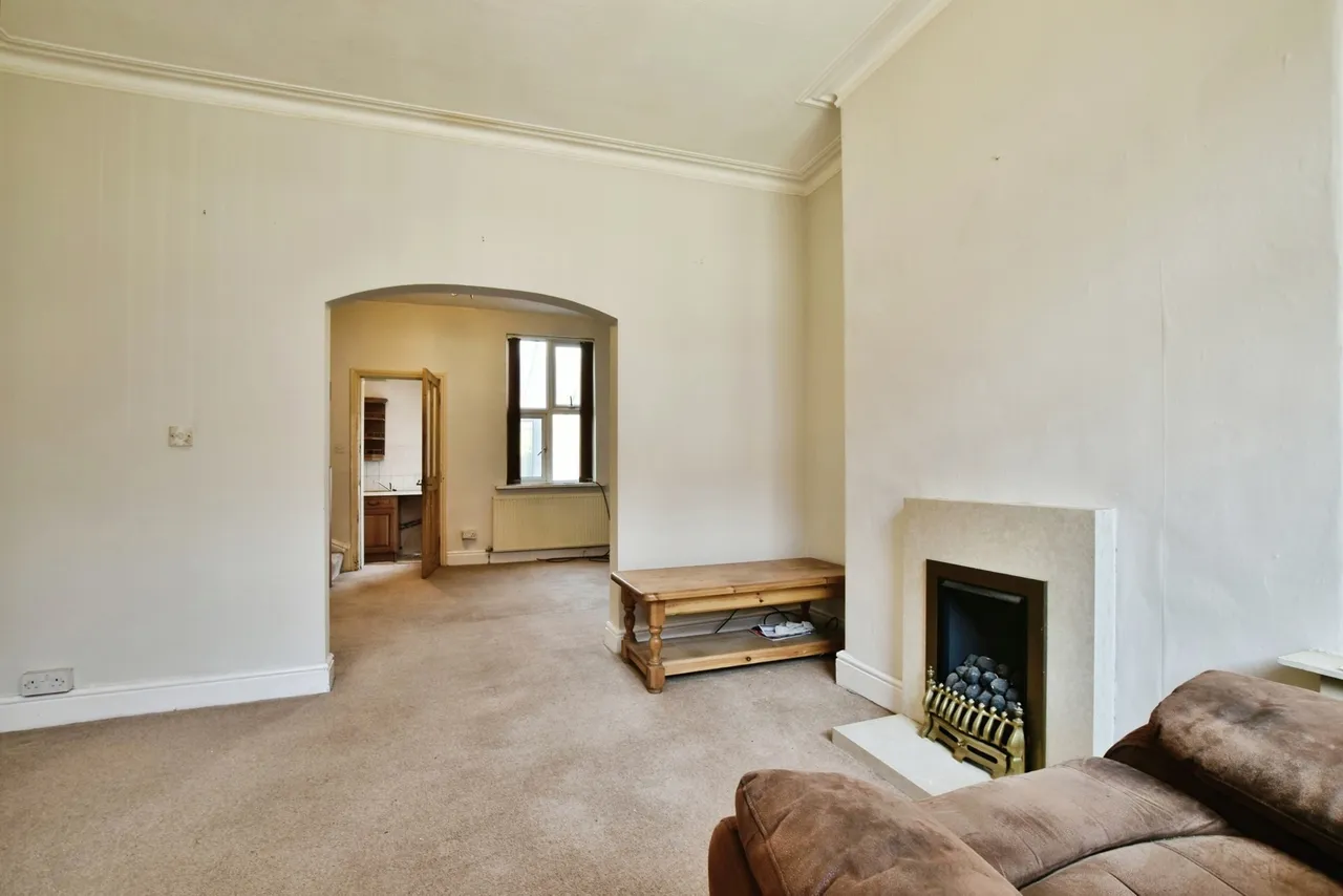 Beaconsfield Road, Altrincham, WA14, photo 12