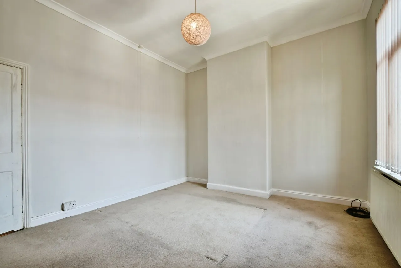 Beaconsfield Road, Altrincham, WA14, photo 6