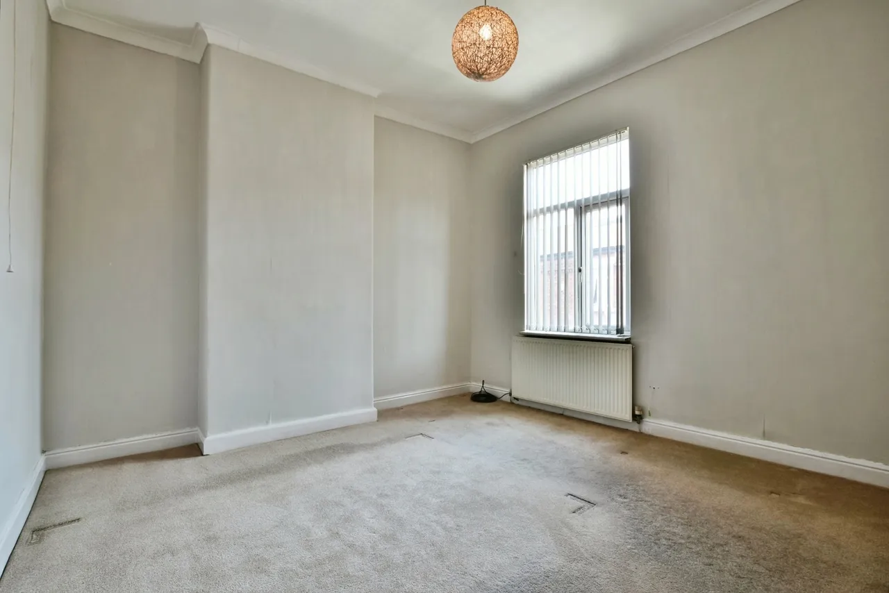 Beaconsfield Road, Altrincham, WA14, photo 24