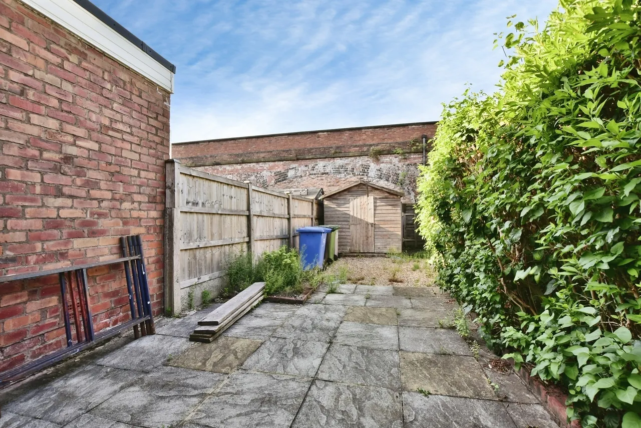 Beaconsfield Road, Altrincham, WA14, photo 21