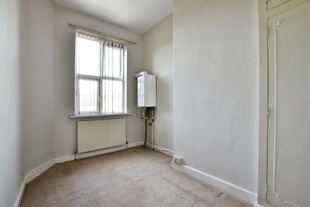 Beaconsfield Road, Altrincham, WA14, photo 7