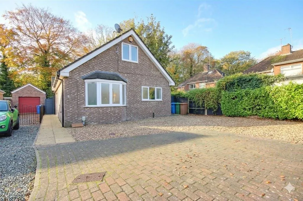 Barker Close, Cottingham, photo 14