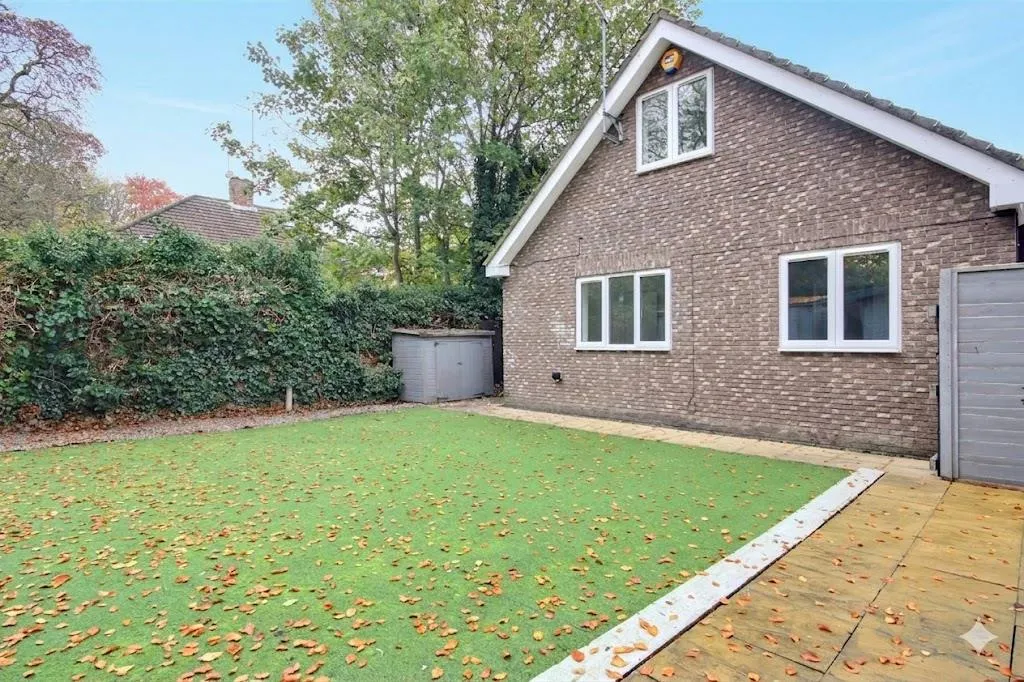 Barker Close, Cottingham, photo 12