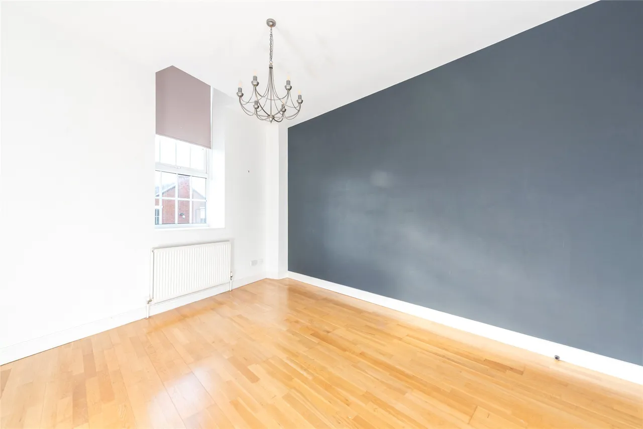 Kensington Place, Wellingborough Road, MK46, photo 4