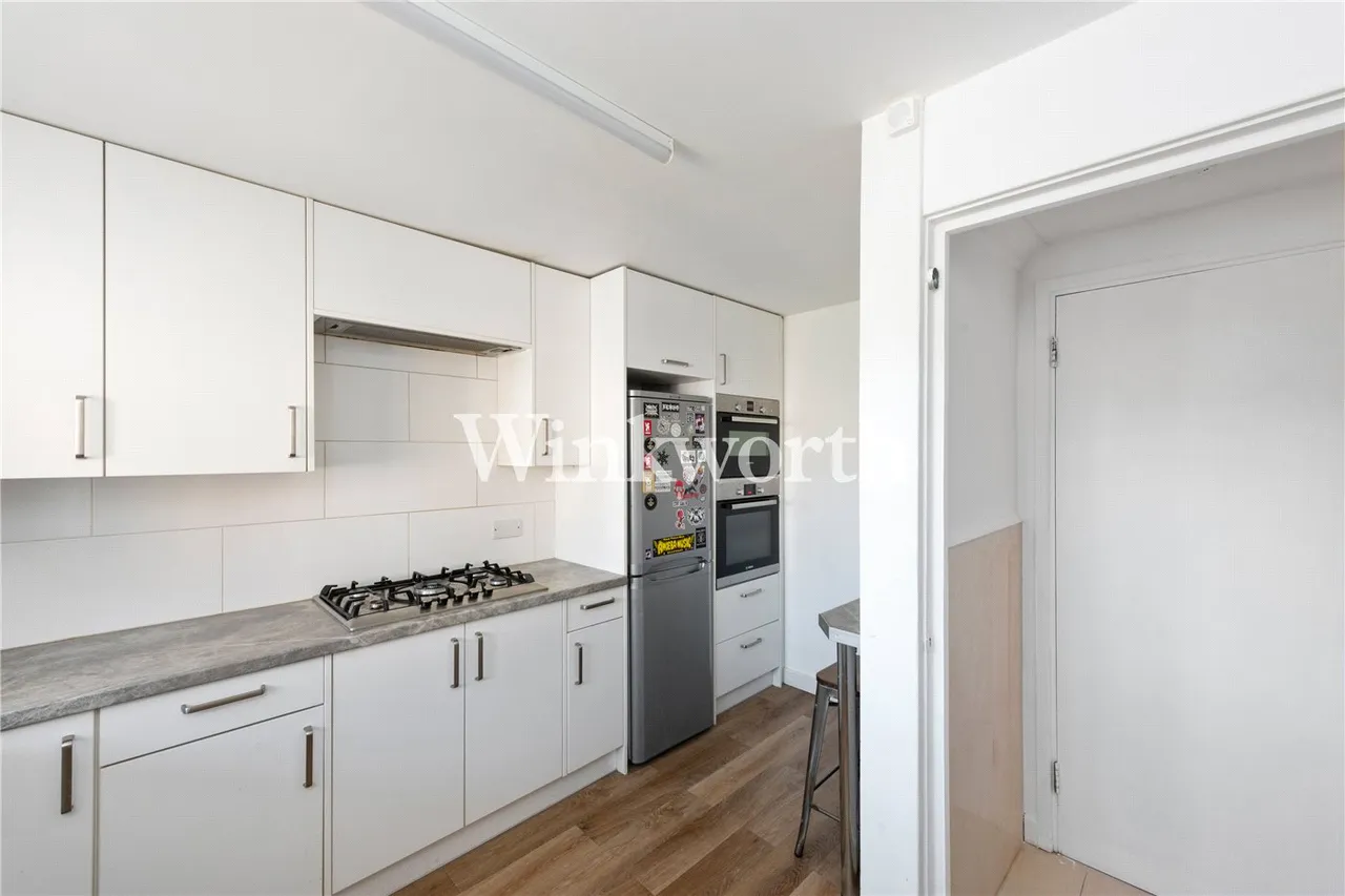 Victoria Crescent, London, N15, photo 6