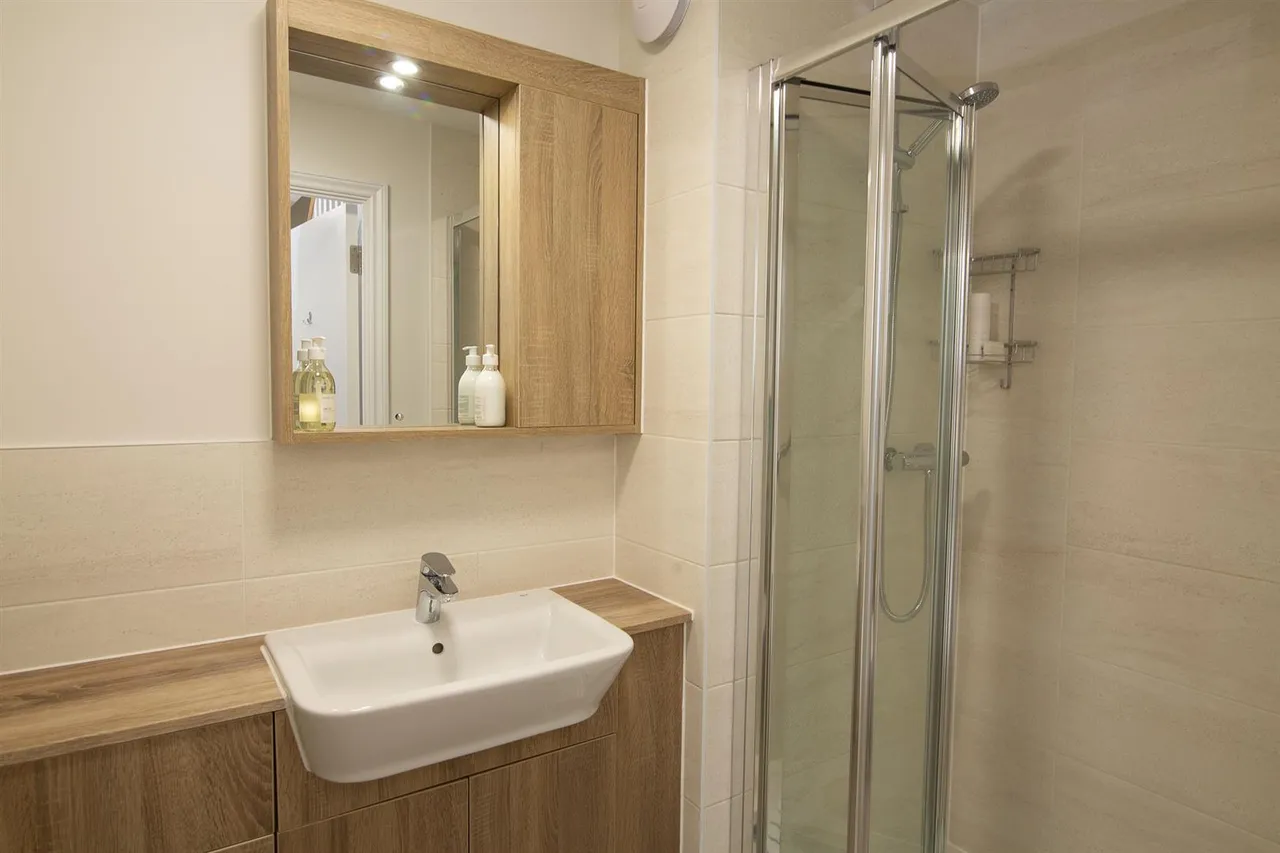 Bewick Court, Evesham, WR11, photo 6