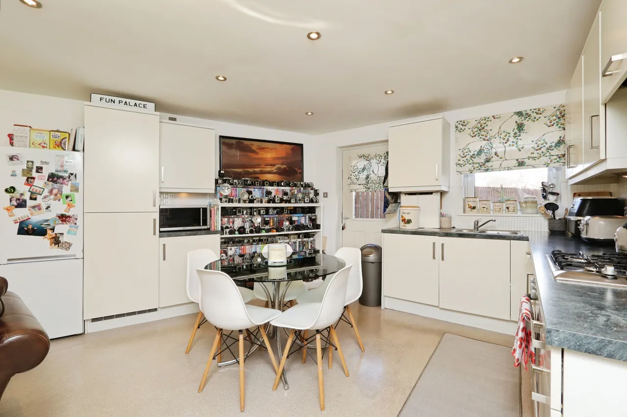 Barn Drive, Glasgow, G72, photo 7