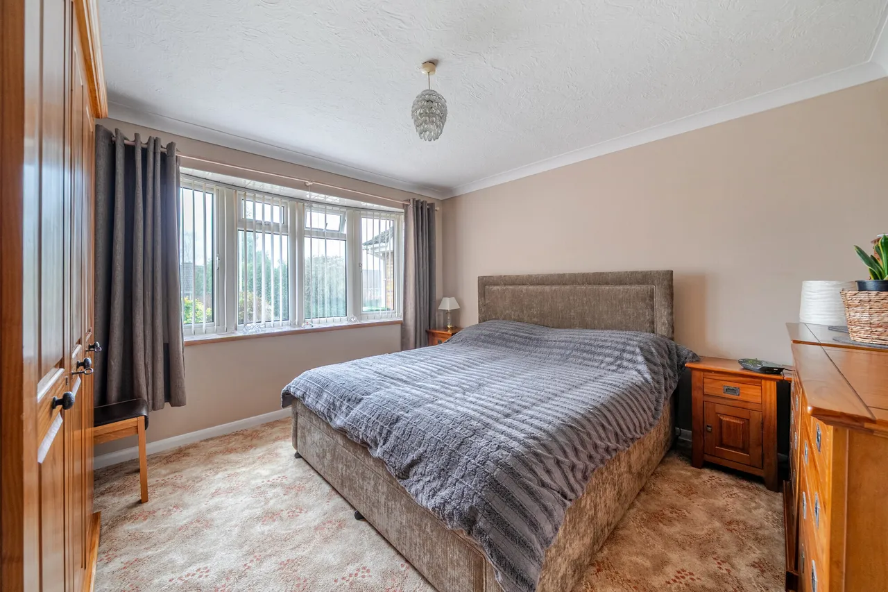 Cavalier Way, Alton, GU34, photo 9