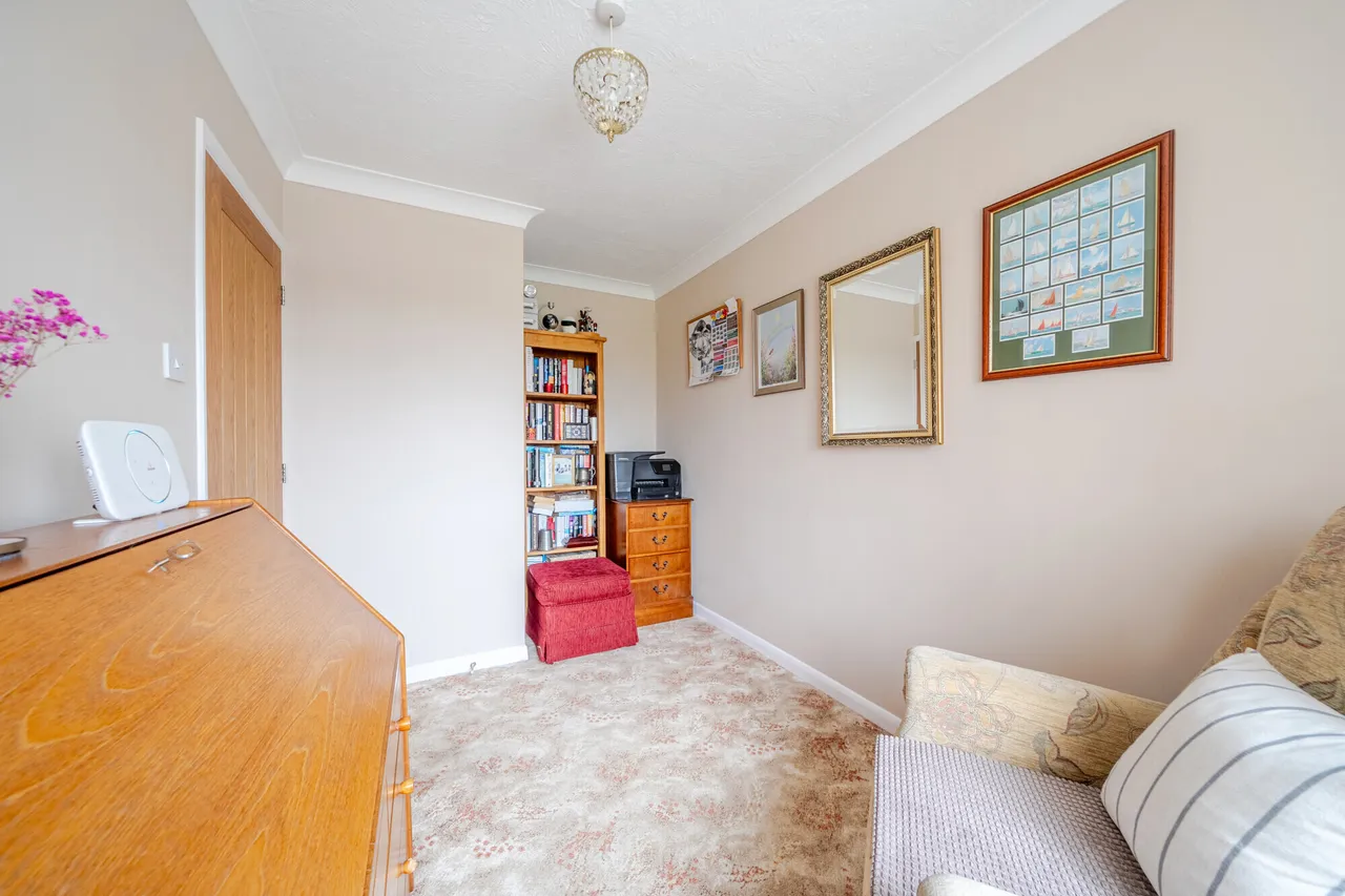 Cavalier Way, Alton, GU34, photo 11