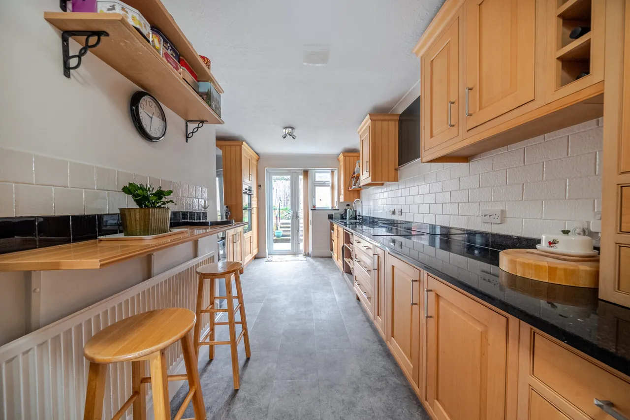 Cavalier Way, Alton, GU34, photo 4