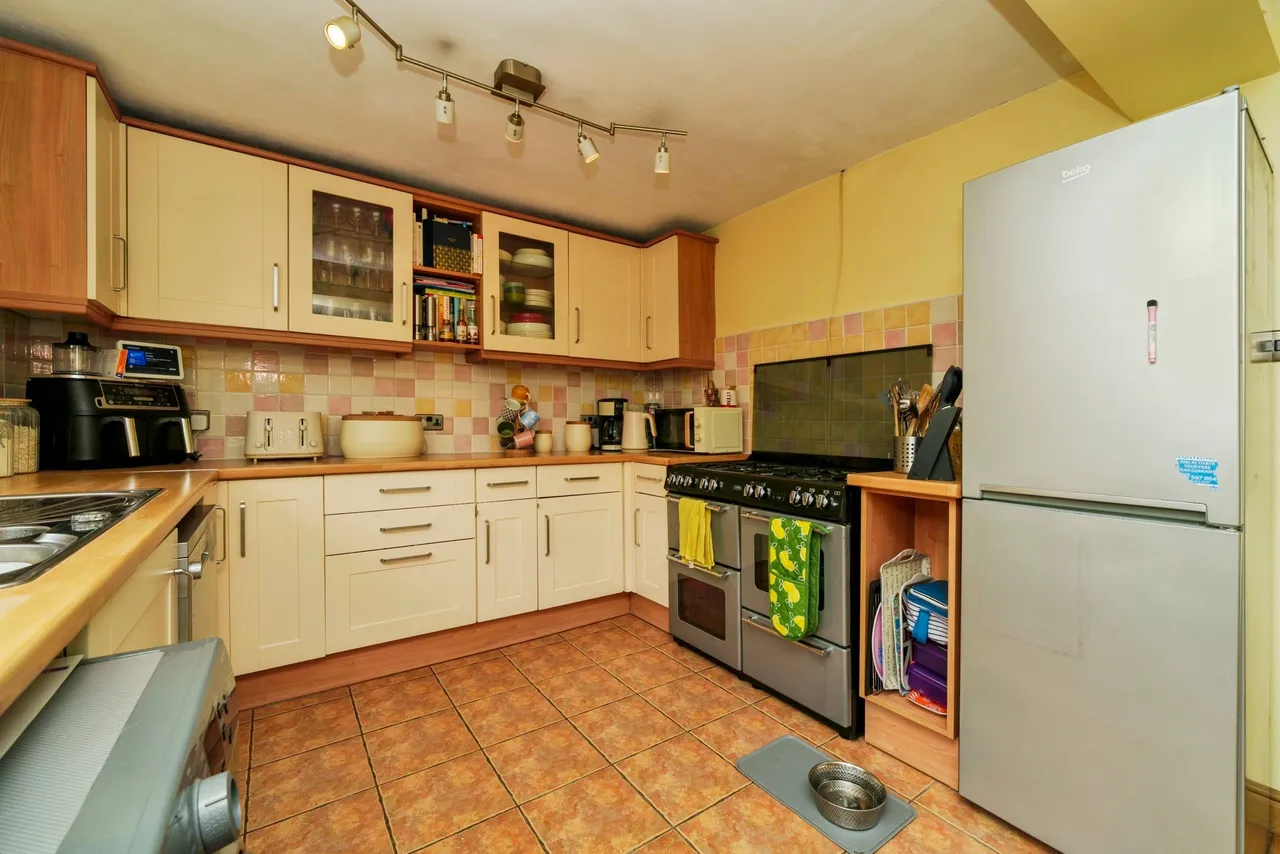 Beverley Gardens, Wirral, CH61, photo 8