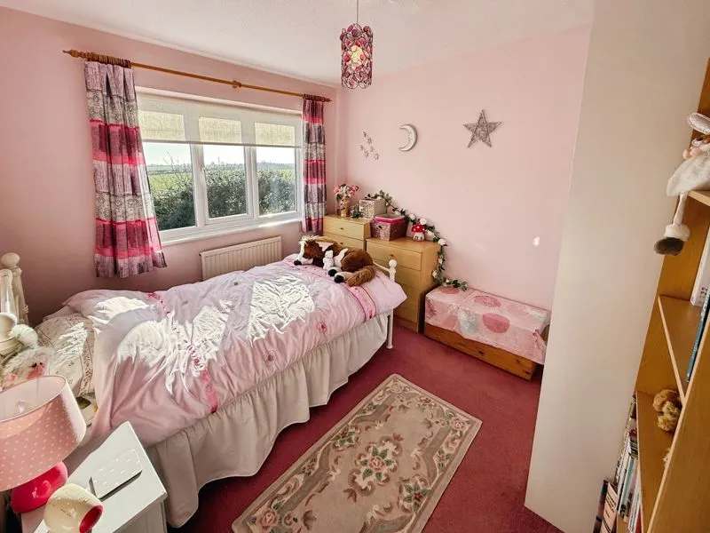 Clipsham Road, Castle Bytham, photo 10