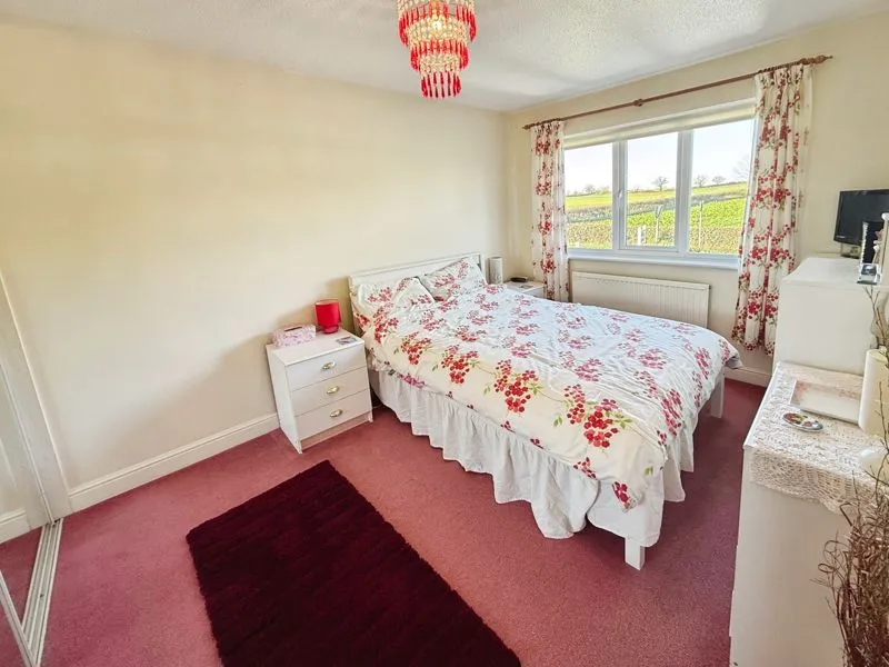 Clipsham Road, Castle Bytham, photo 8