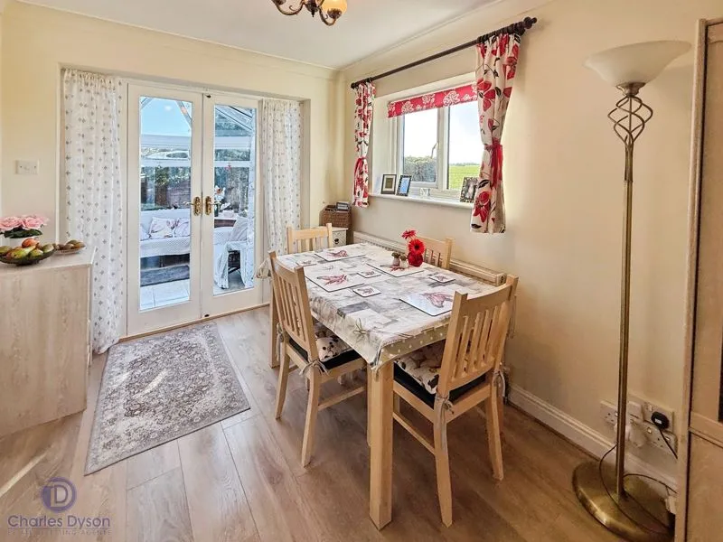 Clipsham Road, Castle Bytham, photo 4