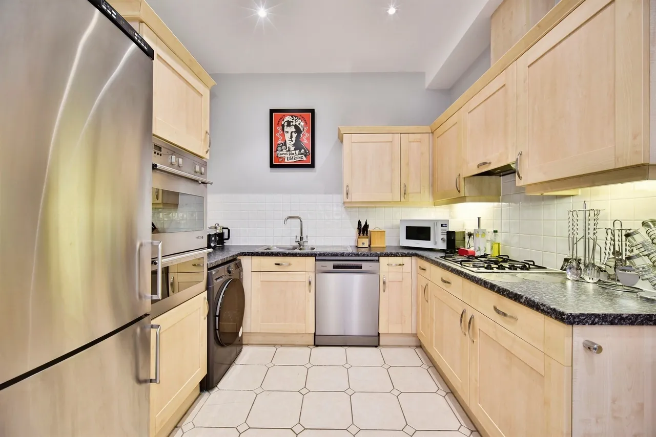 The Chapel, Fennel Close, Maidstone, photo 3