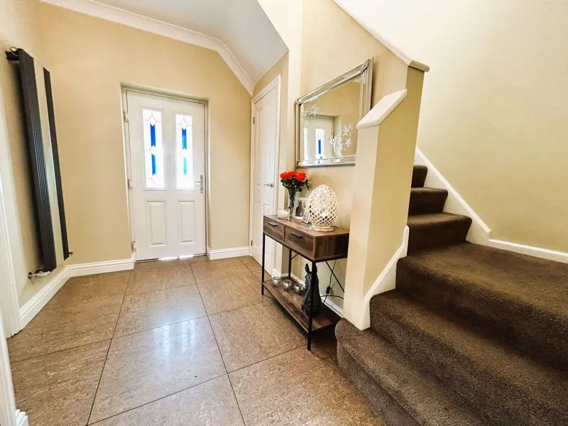 Chester Road North, Brownhills, WS8, photo 2