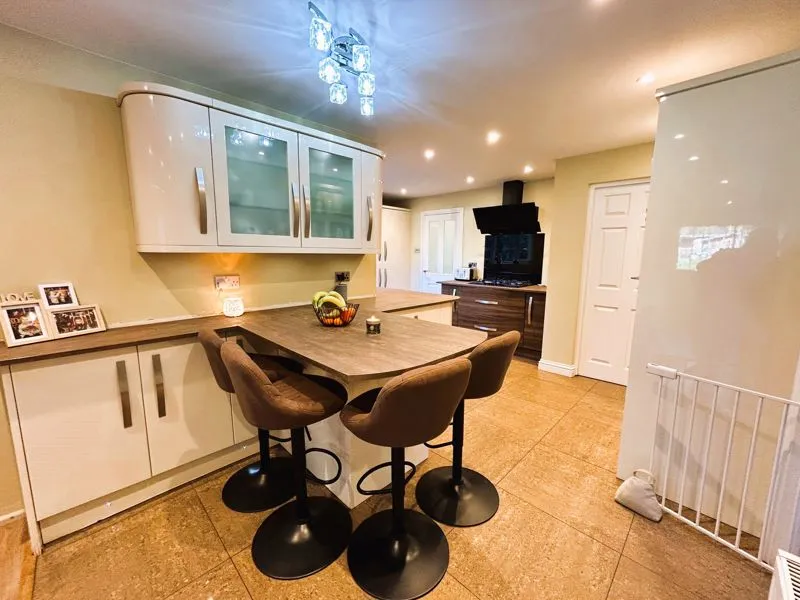 Chester Road North, Brownhills, WS8, photo 13