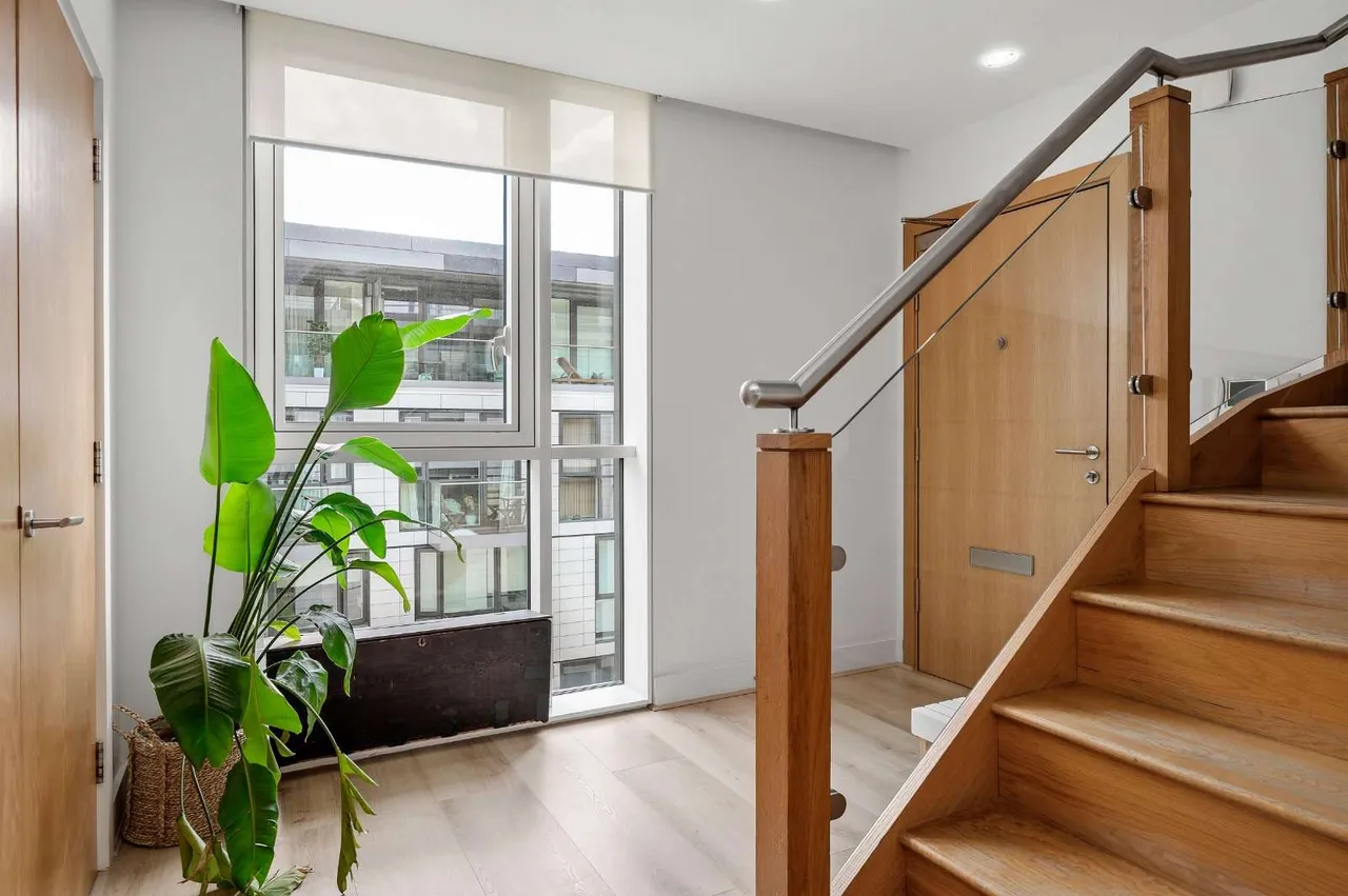 Leman Street, London, E1 8GJ, photo 2