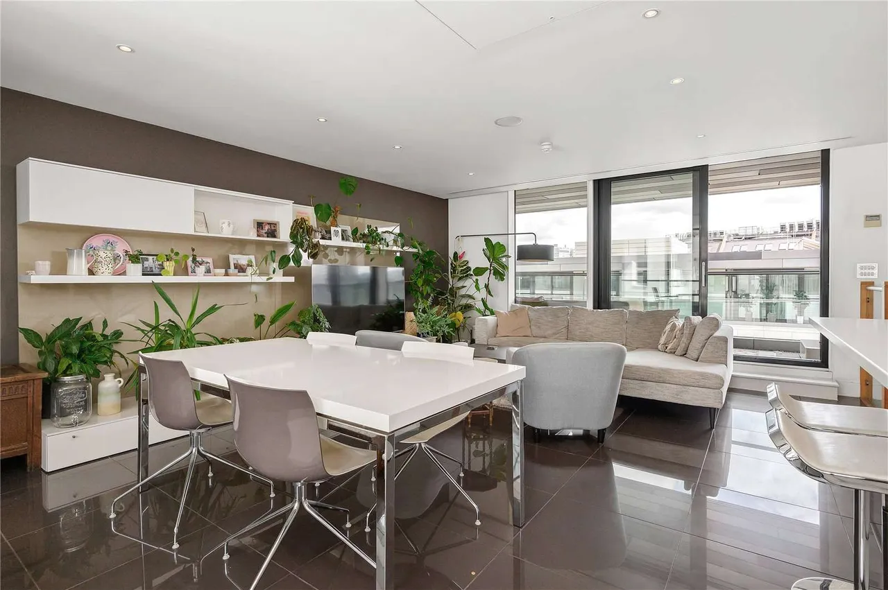 Leman Street, London, E1 8GJ, photo 11