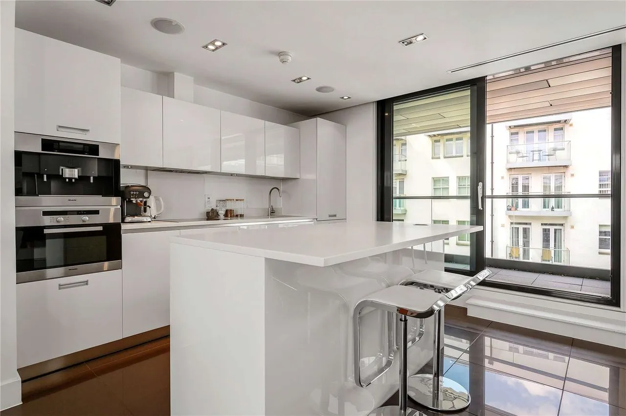 Leman Street, London, E1 8GJ, photo 10