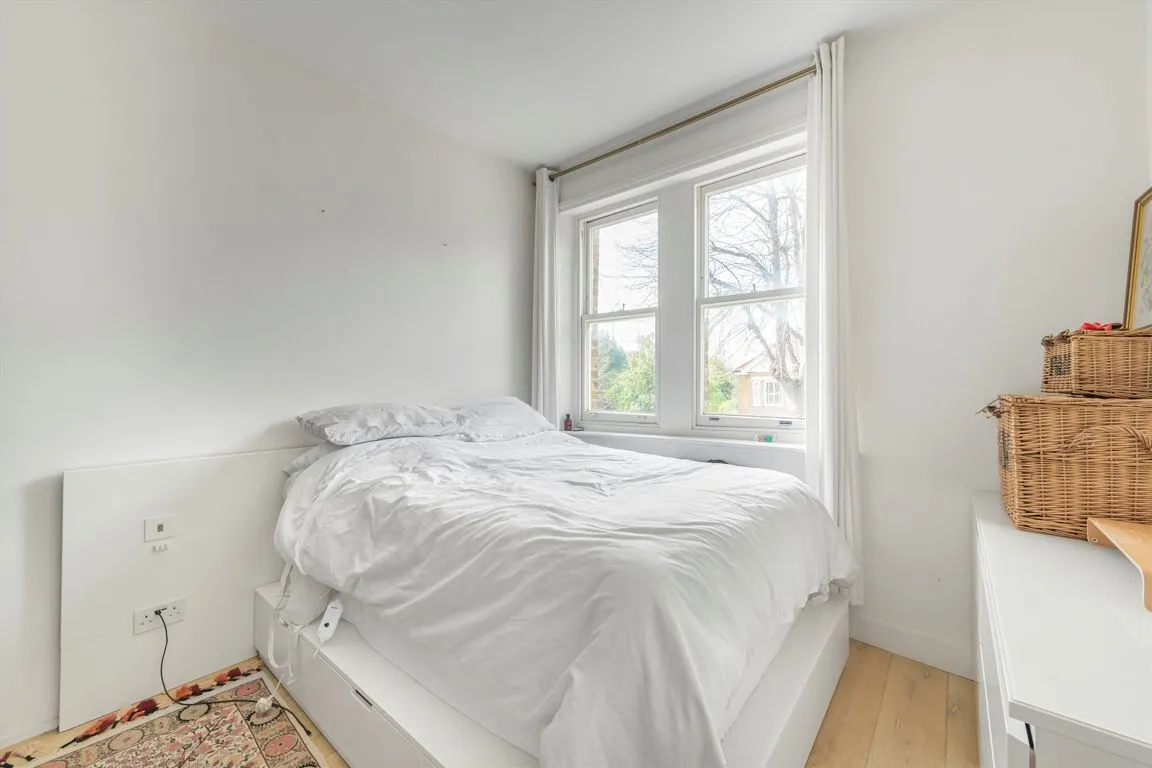Denbigh Road, W13, photo 4