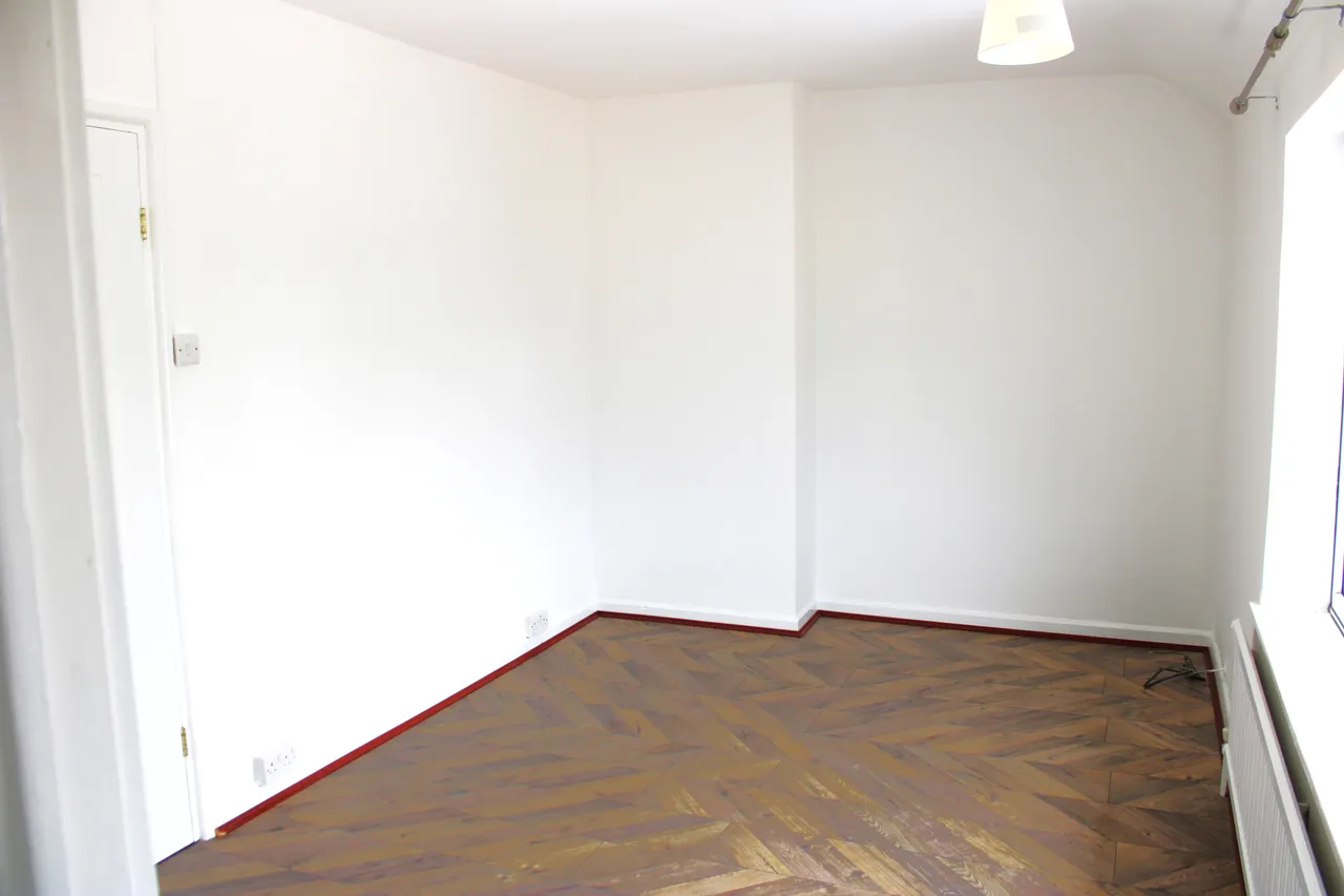 Basedale Road, Dagenham, RM9, photo 10