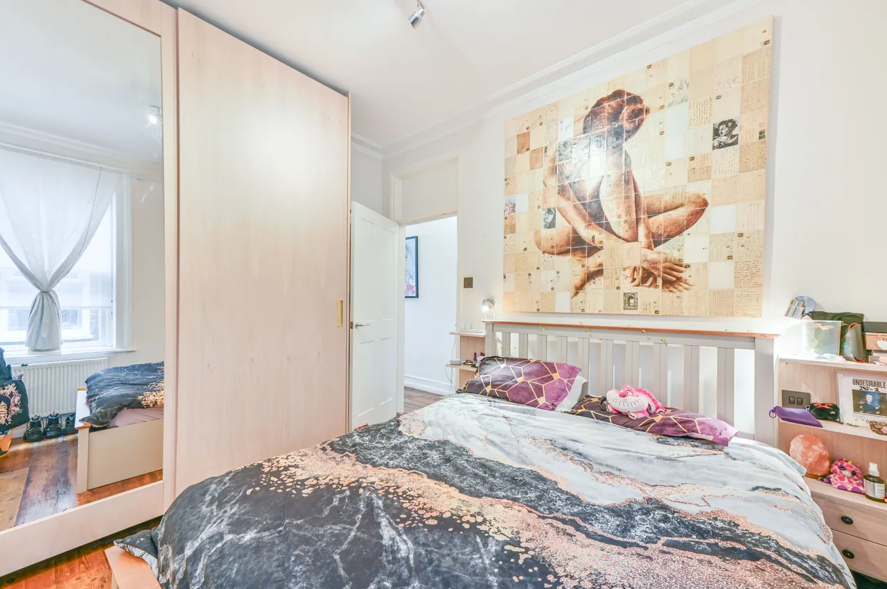 224 Chapter Road, London, photo 11