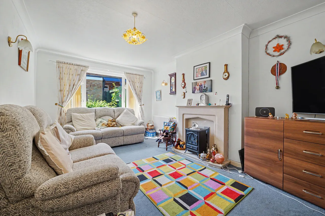 Roseway, Stoke Golding, CV13, photo 2