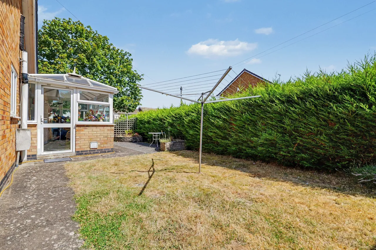 Roseway, Stoke Golding, CV13, photo 14